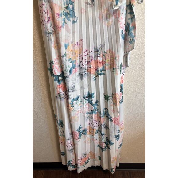 NEW Asos Curve Maxi Wrap Dress Puff Sleeve Floral Print Pleated Size 12 - Picture 5 of 11